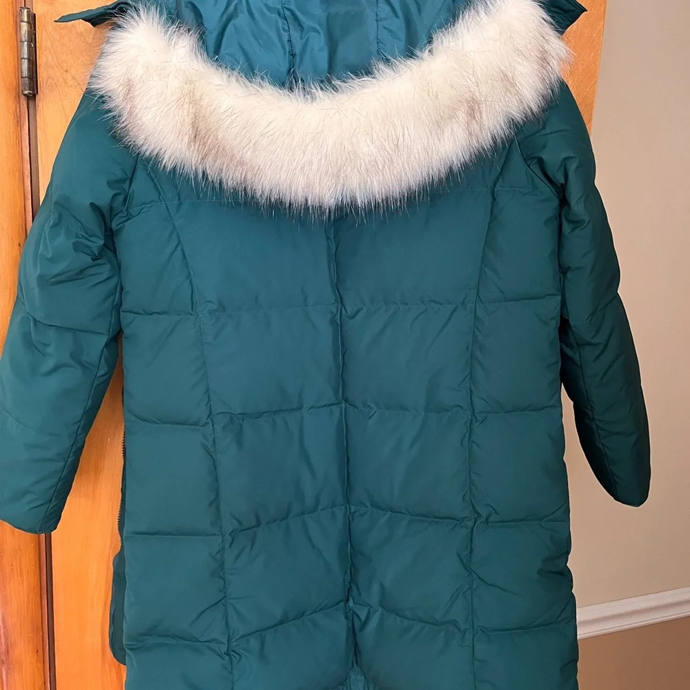 L.L. Bean Ultrawarm Coat 3/4 Length - Picture 4 of 16